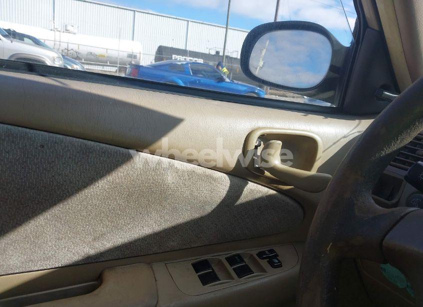 Photo 6 of 1998 Toyota Corolla CE (VIN 2T1BR12EXWC075204)