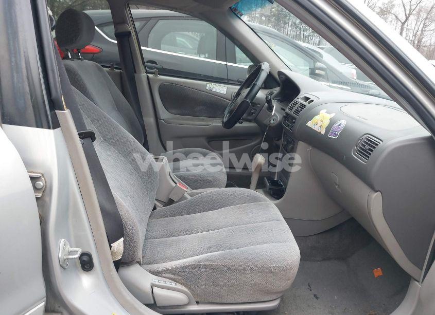 Photo 5 of 2001 Toyota Corolla LE (VIN 2T1BR18E41C481754)