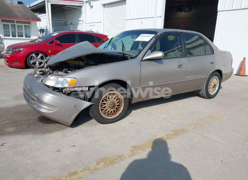 Photo 2 of 1998 Toyota Corolla LE (VIN 2T1BR18E4WC040407)