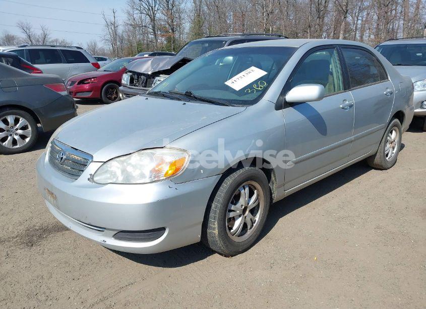 Photo 2 of 2005 Toyota Corolla LE (VIN 2T1BR30E15C436218)
