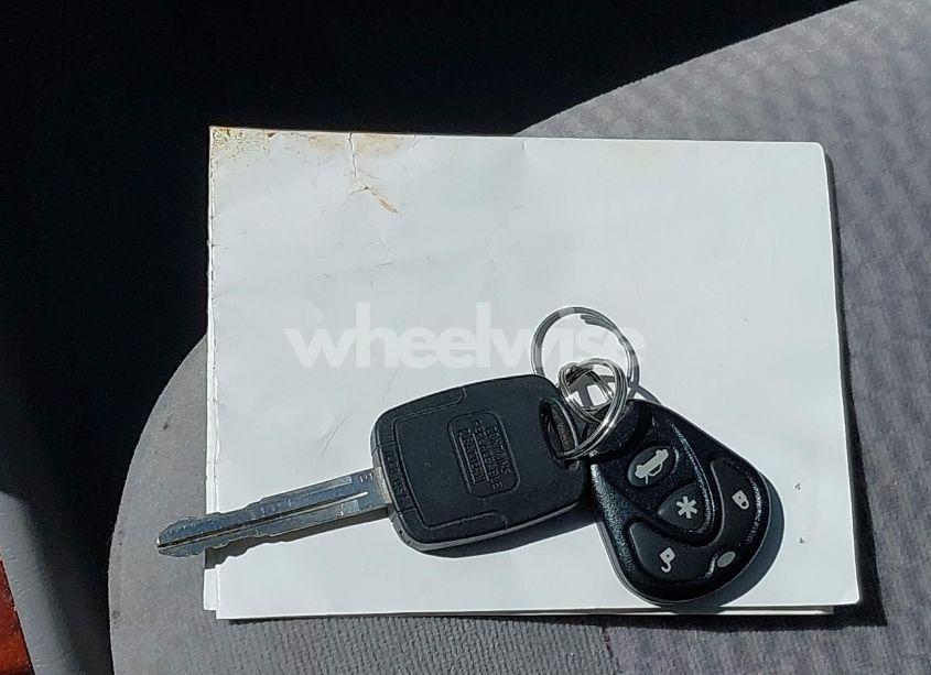 Photo 11 of 2005 Toyota Corolla LE (VIN 2T1BR30E15C507126)