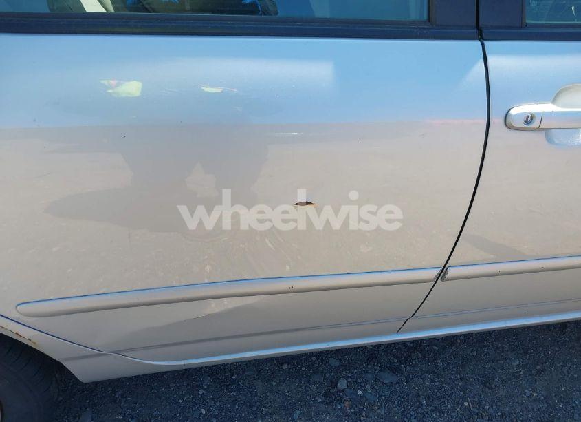 Photo 6 of 2005 Toyota Corolla LE (VIN 2T1BR30E15C507126)