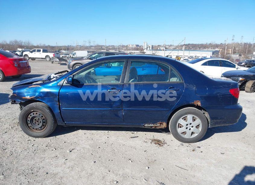 Photo 13 of 2005 Toyota Corolla LE (VIN 2T1BR30E25C393993)