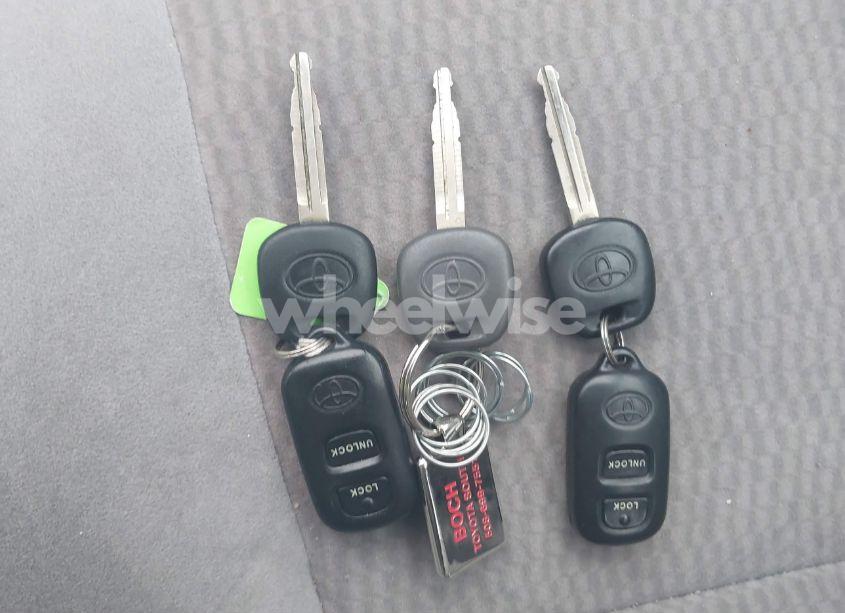 Photo 11 of 2007 Toyota Corolla LE (VIN 2T1BR30E27C753606)