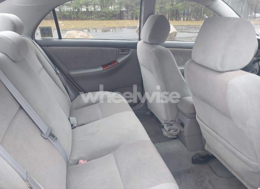 Photo 8 of 2007 Toyota Corolla LE (VIN 2T1BR30E27C753606)