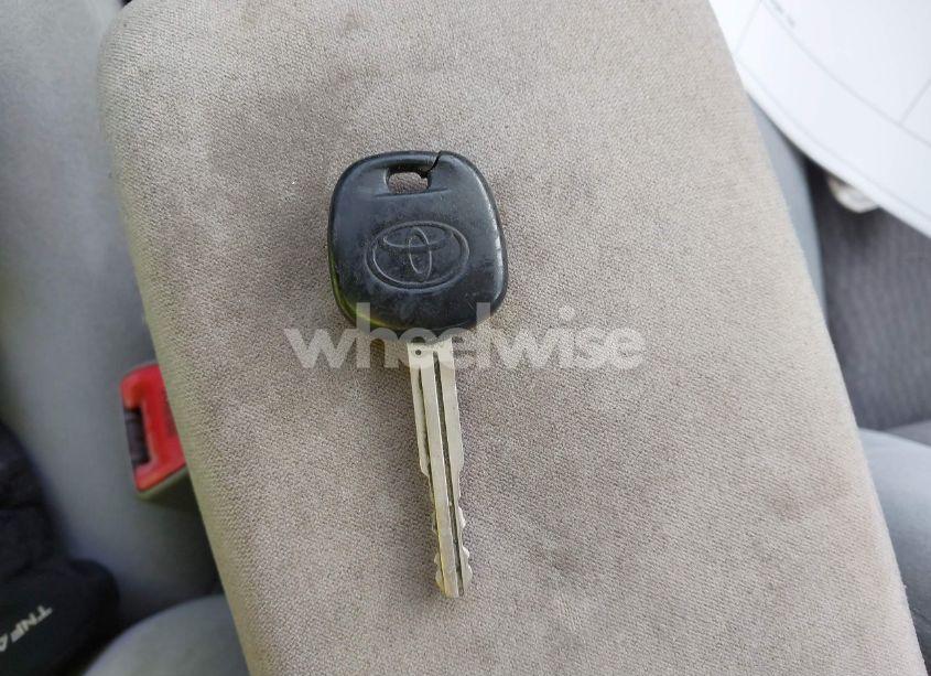 Photo 11 of 2007 Toyota Corolla LE (VIN 2T1BR30E27C847632)