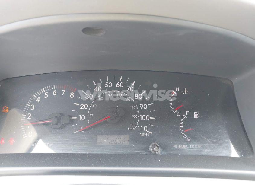 Photo 7 of 2005 Toyota Corolla LE (VIN 2T1BR30E45C387063)