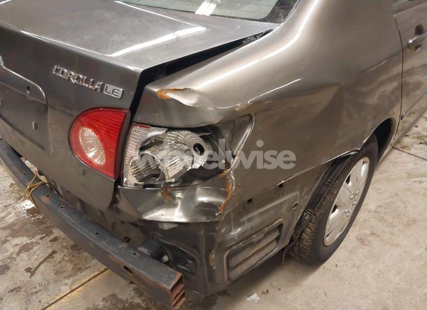 Photo 13 of 2005 Toyota Corolla LE (VIN 2T1BR30E55C329821)