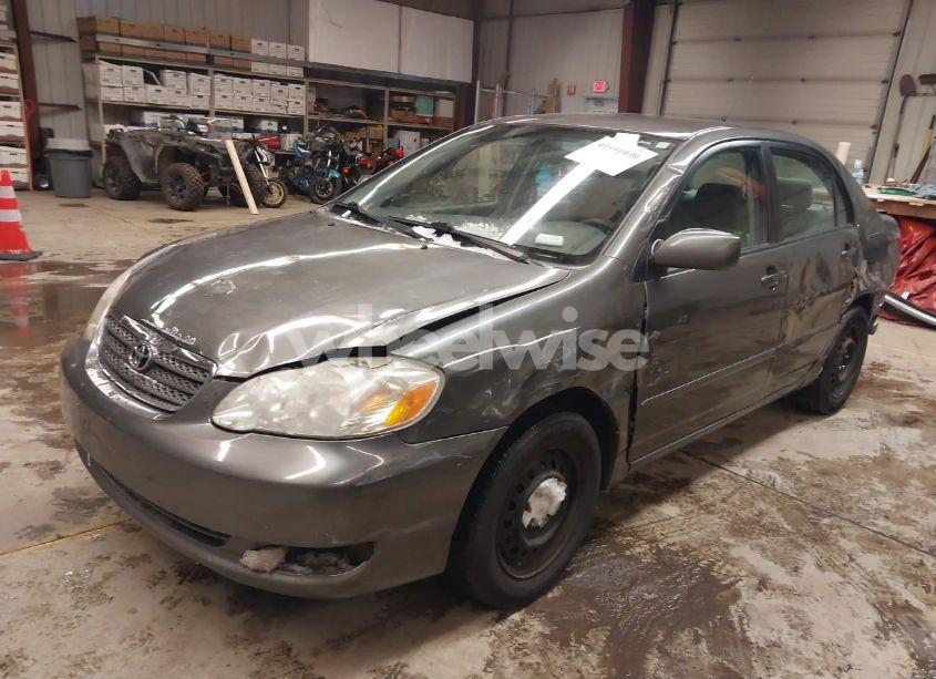 Photo 2 of 2005 Toyota Corolla LE (VIN 2T1BR30E55C329821)