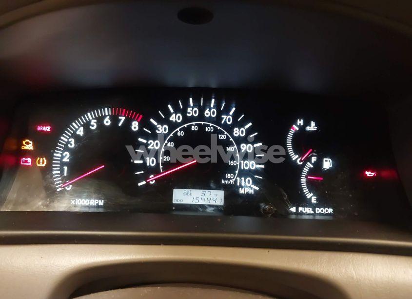 Photo 7 of 2005 Toyota Corolla LE (VIN 2T1BR30E55C329821)