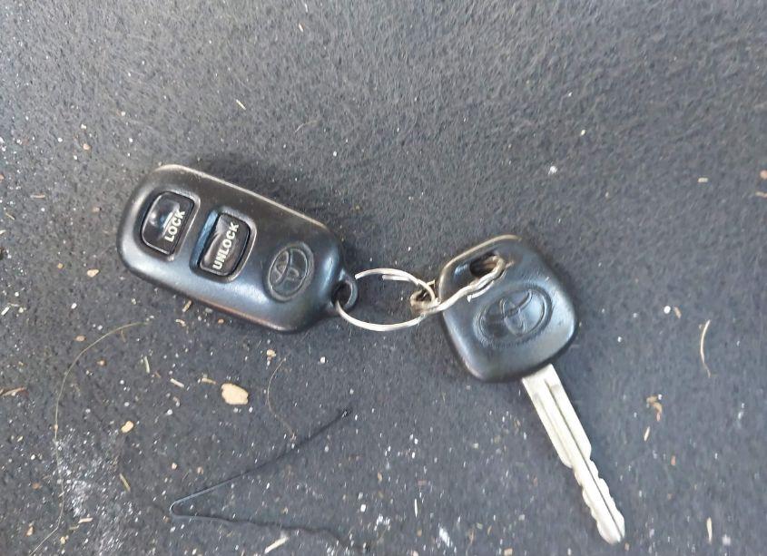 Photo 11 of 2005 Toyota Corolla S (VIN 2T1BR30E55C493392)