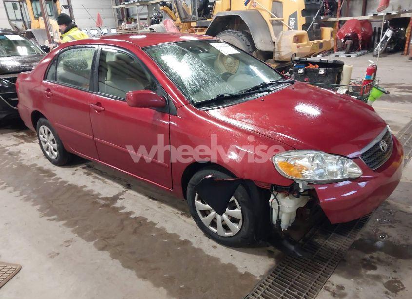 2007 Toyota Corolla LE (VIN 2T1BR30E57C755561) main photo
