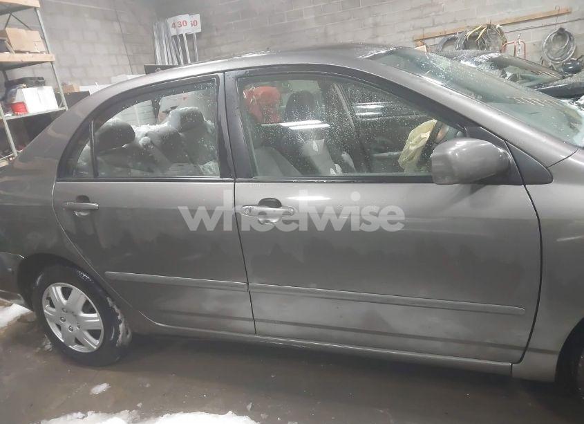 Photo 14 of 2005 Toyota Corolla LE (VIN 2T1BR30E65C397979)