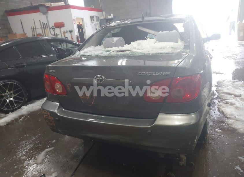 Photo 17 of 2005 Toyota Corolla LE (VIN 2T1BR30E65C397979)