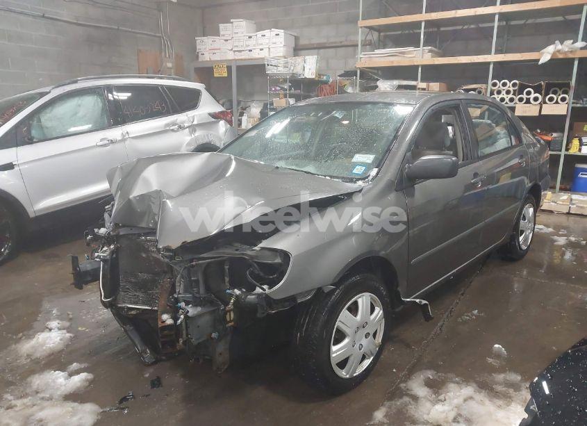 Photo 2 of 2005 Toyota Corolla LE (VIN 2T1BR30E65C397979)