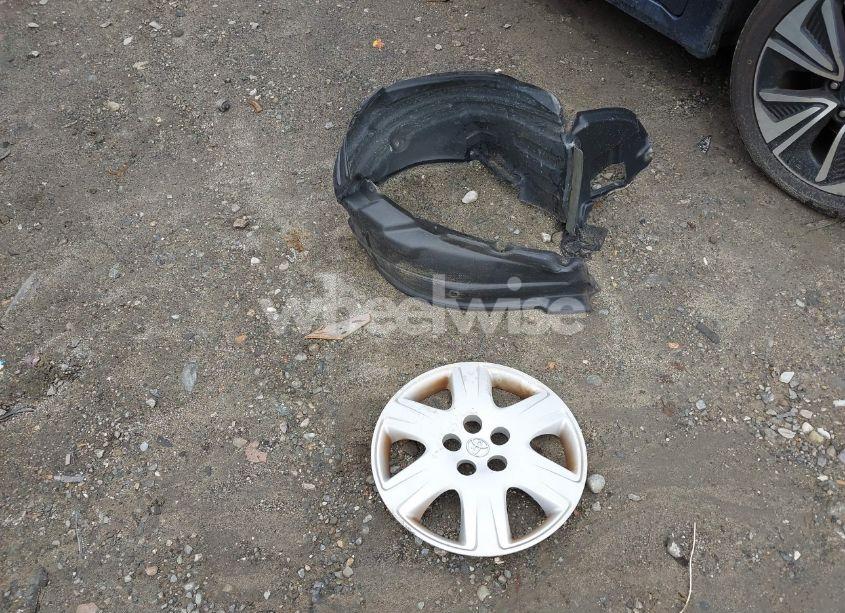 Photo 12 of 2006 Toyota Corolla LE (VIN 2T1BR30E66C586200)