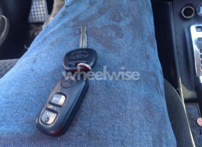 Photo 11 of 2008 Toyota Corolla S (VIN 2T1BR30E68C935911)