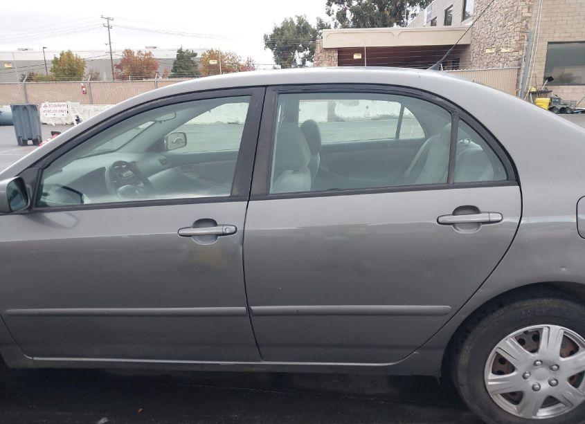 Photo 14 of 2005 Toyota Corolla LE (VIN 2T1BR30E75C436658)