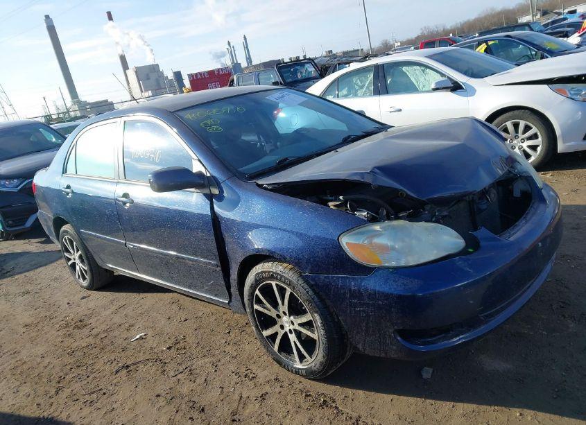 2005 Toyota Corolla LE (VIN 2T1BR30E75C483138) main photo