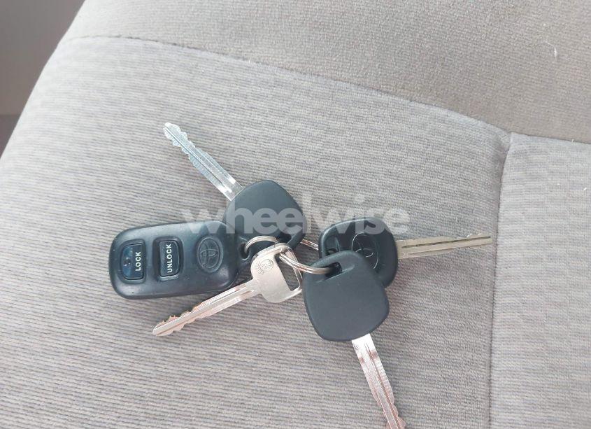 Photo 11 of 2007 Toyota Corolla LE (VIN 2T1BR30E77C724070)