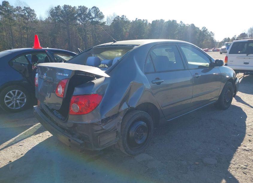 Photo 4 of 2005 Toyota Corolla LE (VIN 2T1BR30E85C367074)