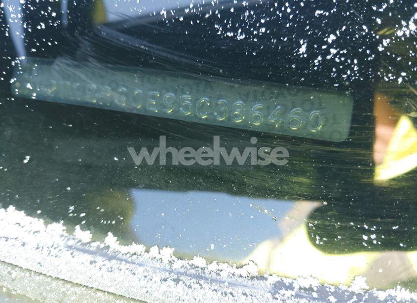 Photo 11 of 2005 Toyota Corolla LE (VIN 2T1BR30E95C386460)