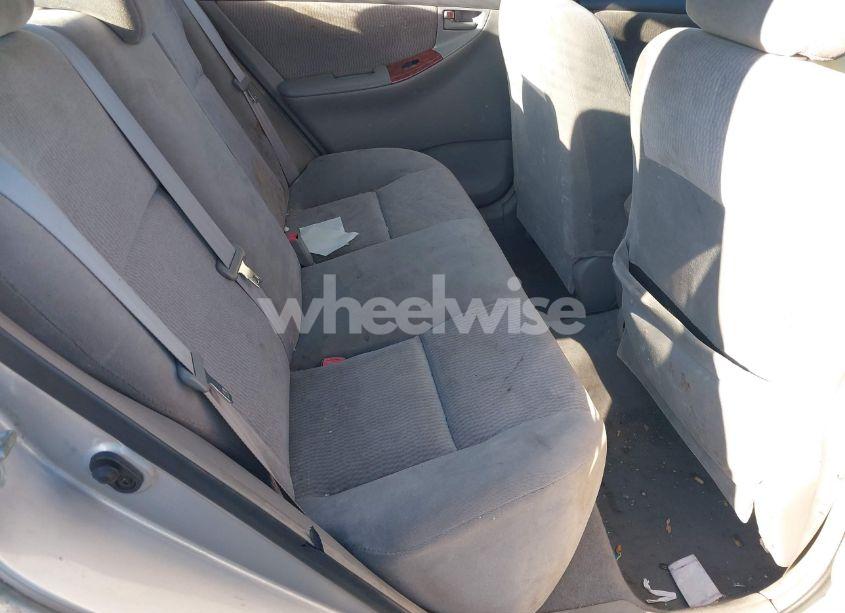 Photo 8 of 2005 Toyota Corolla LE (VIN 2T1BR30E95C386460)