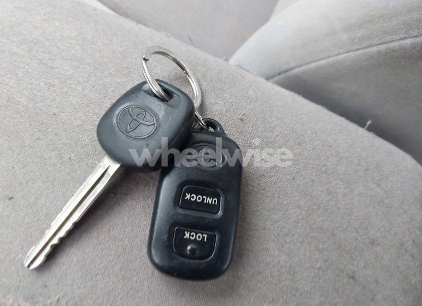 Photo 11 of 2008 Toyota Corolla LE (VIN 2T1BR30E98C929309)