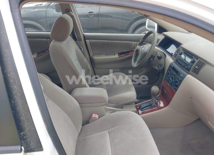 Photo 5 of 2005 Toyota Corolla LE (VIN 2T1BR30EX5C426707)