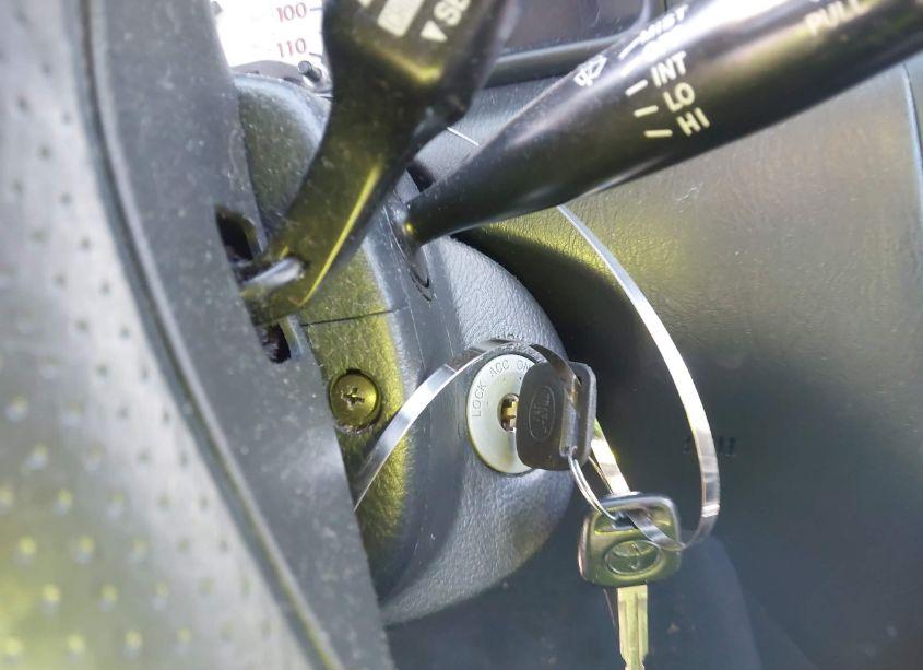 Photo 11 of 2003 Toyota Corolla S (VIN 2T1BR32E03C029159)