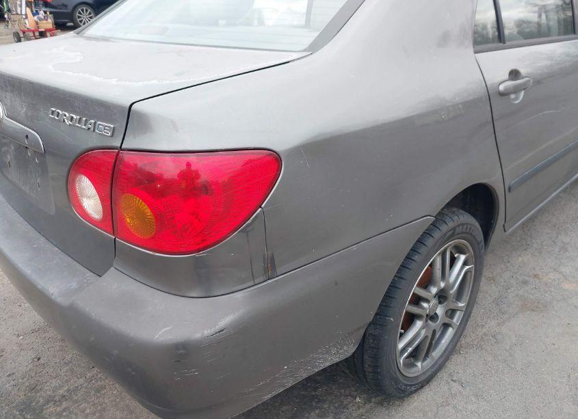 Photo 6 of 2004 Toyota Corolla CE (VIN 2T1BR32E04C179340)