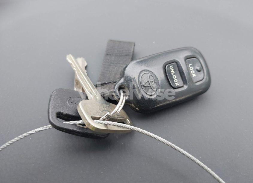 Photo 11 of 2004 Toyota Corolla CE/LE/S (VIN 2T1BR32E04C180911)