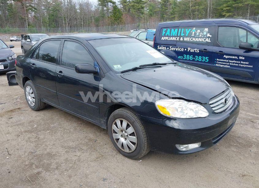 2004 Toyota Corolla LE (VIN 2T1BR32E04C219402) main photo