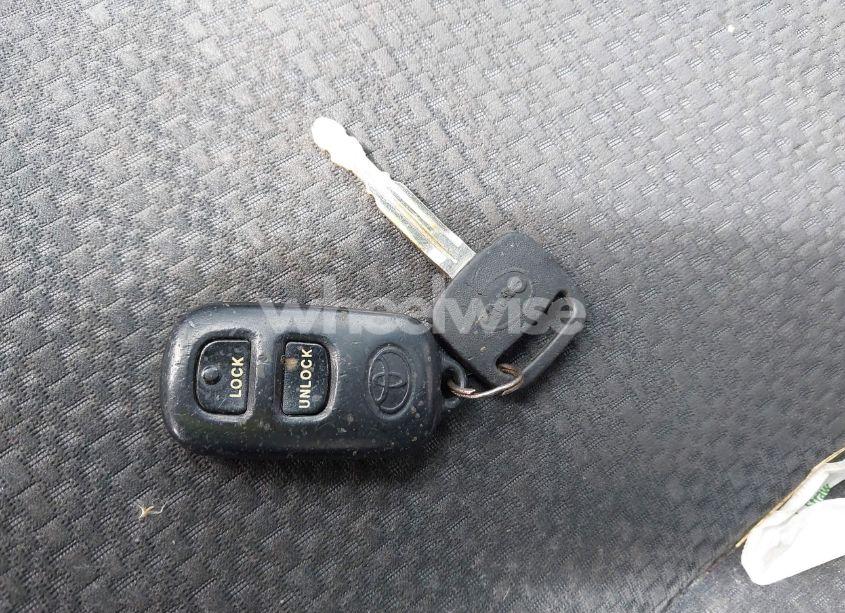 Photo 11 of 2004 Toyota Corolla S (VIN 2T1BR32E04C248124)