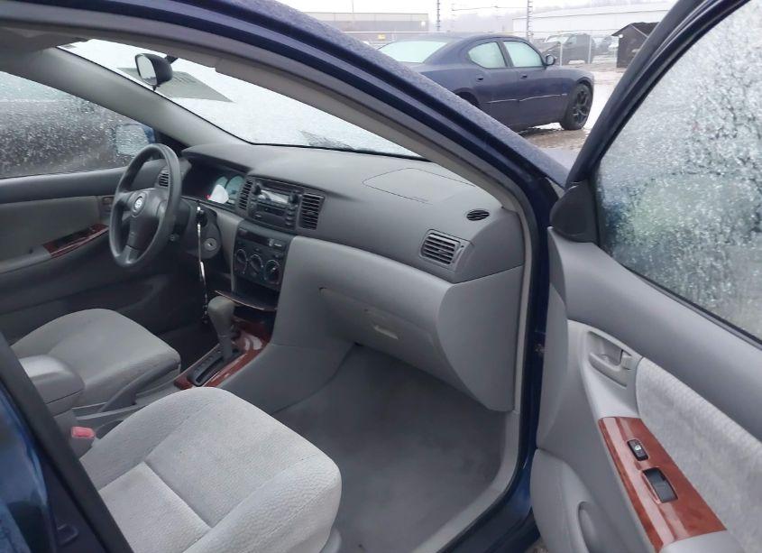 Photo 5 of 2004 Toyota Corolla LE (VIN 2T1BR32E04C248253)