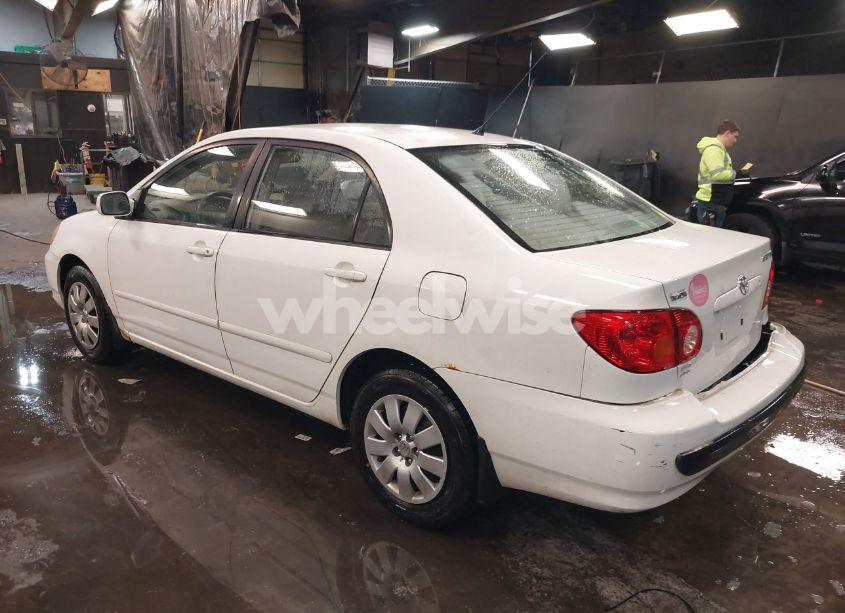 Photo 3 of 2004 Toyota Corolla LE (VIN 2T1BR32E04C255770)