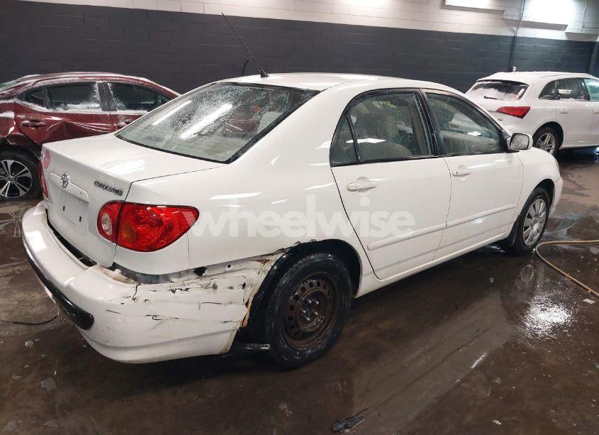 Photo 4 of 2004 Toyota Corolla LE (VIN 2T1BR32E04C255770)