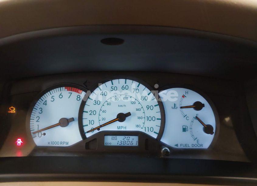 Photo 7 of 2004 Toyota Corolla LE (VIN 2T1BR32E04C255770)