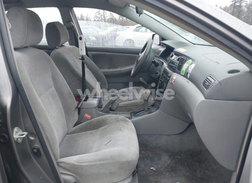 Photo 5 of 2004 Toyota Corolla CE (VIN 2T1BR32E04C265358)