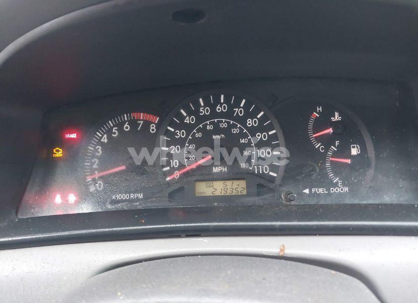 Photo 7 of 2004 Toyota Corolla CE (VIN 2T1BR32E04C265358)