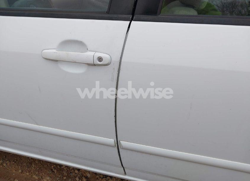 Photo 15 of 2004 Toyota Corolla LE (VIN 2T1BR32E04C288204)