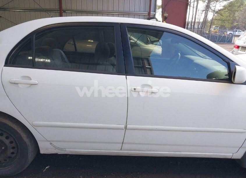 Photo 14 of 2005 Toyota Corolla LE (VIN 2T1BR32E05C359452)