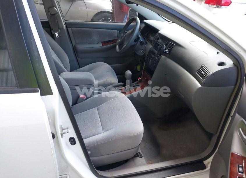 Photo 5 of 2005 Toyota Corolla LE (VIN 2T1BR32E05C359452)