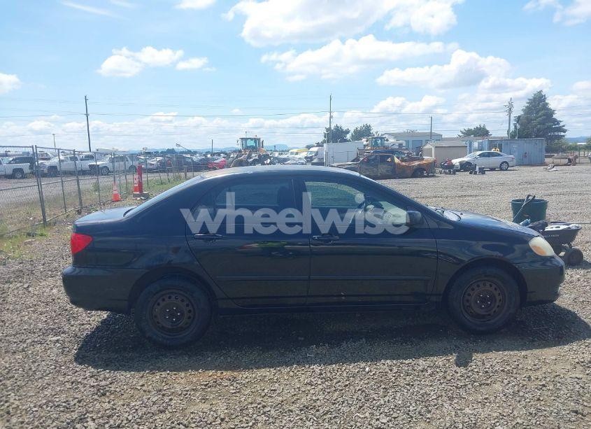 Photo 13 of 2005 Toyota Corolla LE (VIN 2T1BR32E05C391530)