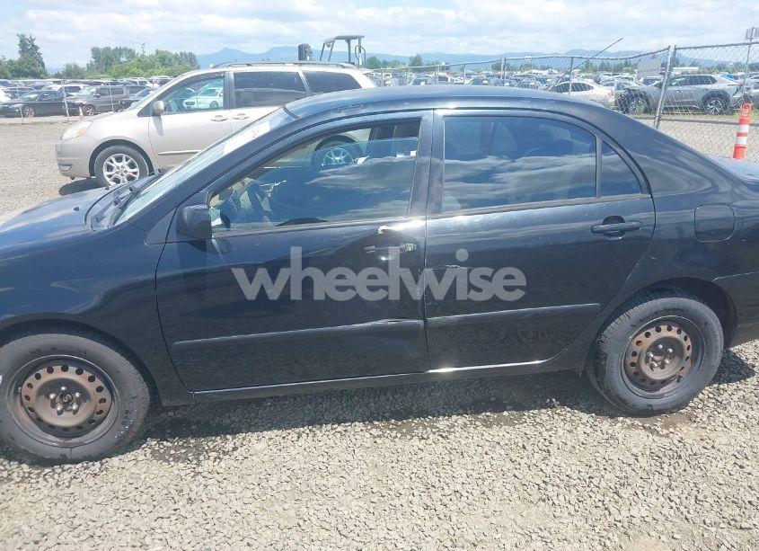 Photo 6 of 2005 Toyota Corolla LE (VIN 2T1BR32E05C391530)