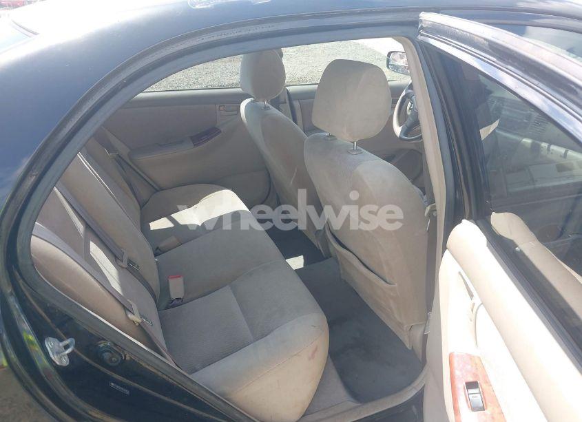 Photo 8 of 2005 Toyota Corolla LE (VIN 2T1BR32E05C391530)