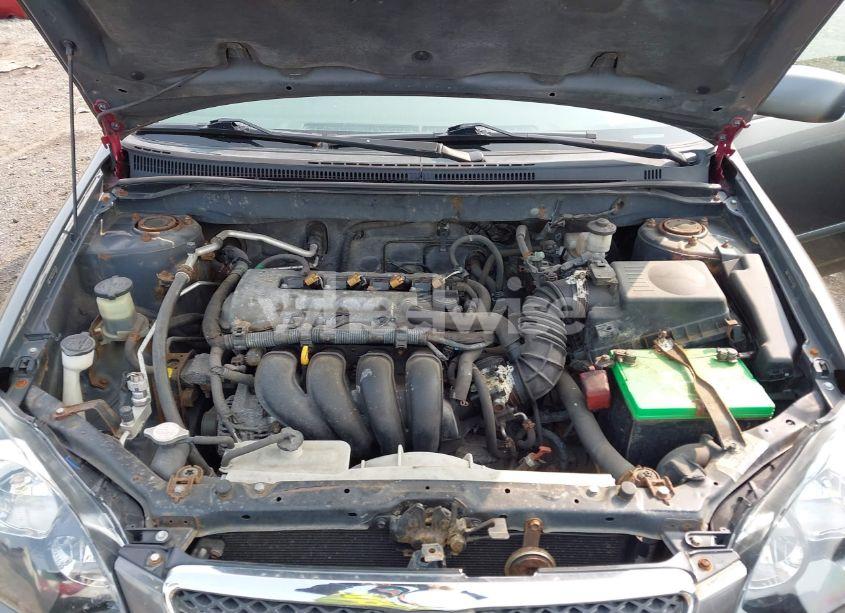 Photo 10 of 2005 Toyota Corolla LE (VIN 2T1BR32E05C416300)