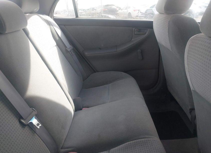 Photo 8 of 2005 Toyota Corolla CE (VIN 2T1BR32E05C424140)