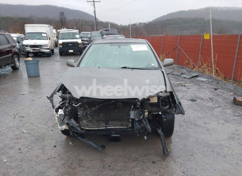 Photo 13 of 2005 Toyota Corolla S (VIN 2T1BR32E05C447773)