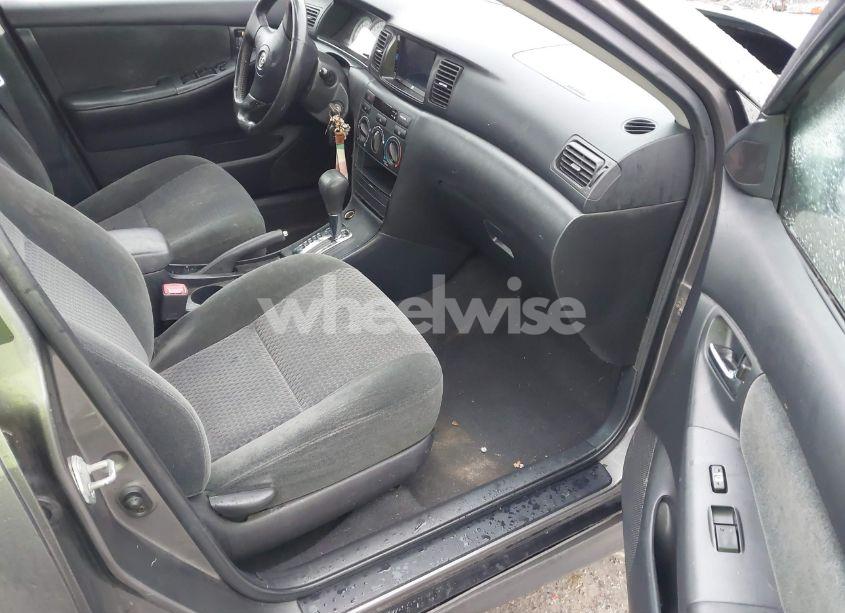 Photo 5 of 2005 Toyota Corolla S (VIN 2T1BR32E05C447773)